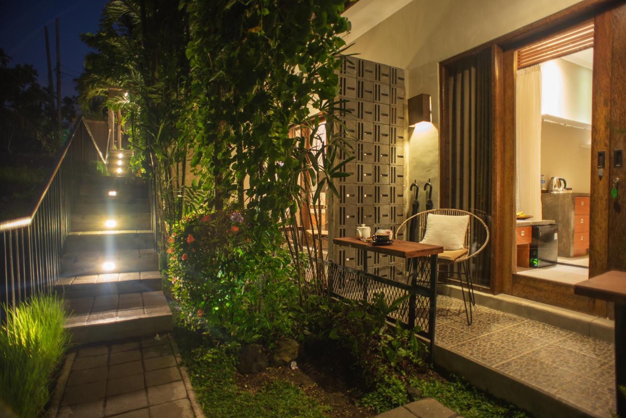 Pangkung Sari Bed And Breakfast Canggu  Exterior photo